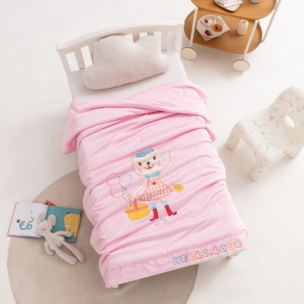 喜多兔儿童家纺 2023年新款小欢喜莫代尔天丝空调被 粉色美丽小猫咪