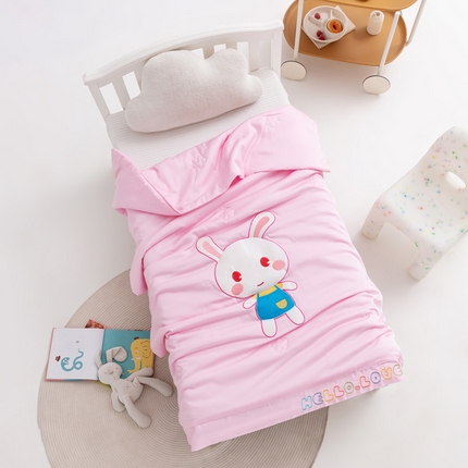 91家纺网 家纺一手货源 找家纺 喜多兔儿童家纺 2023年新款小欢喜莫代尔天丝空调被 粉色甜甜小兔