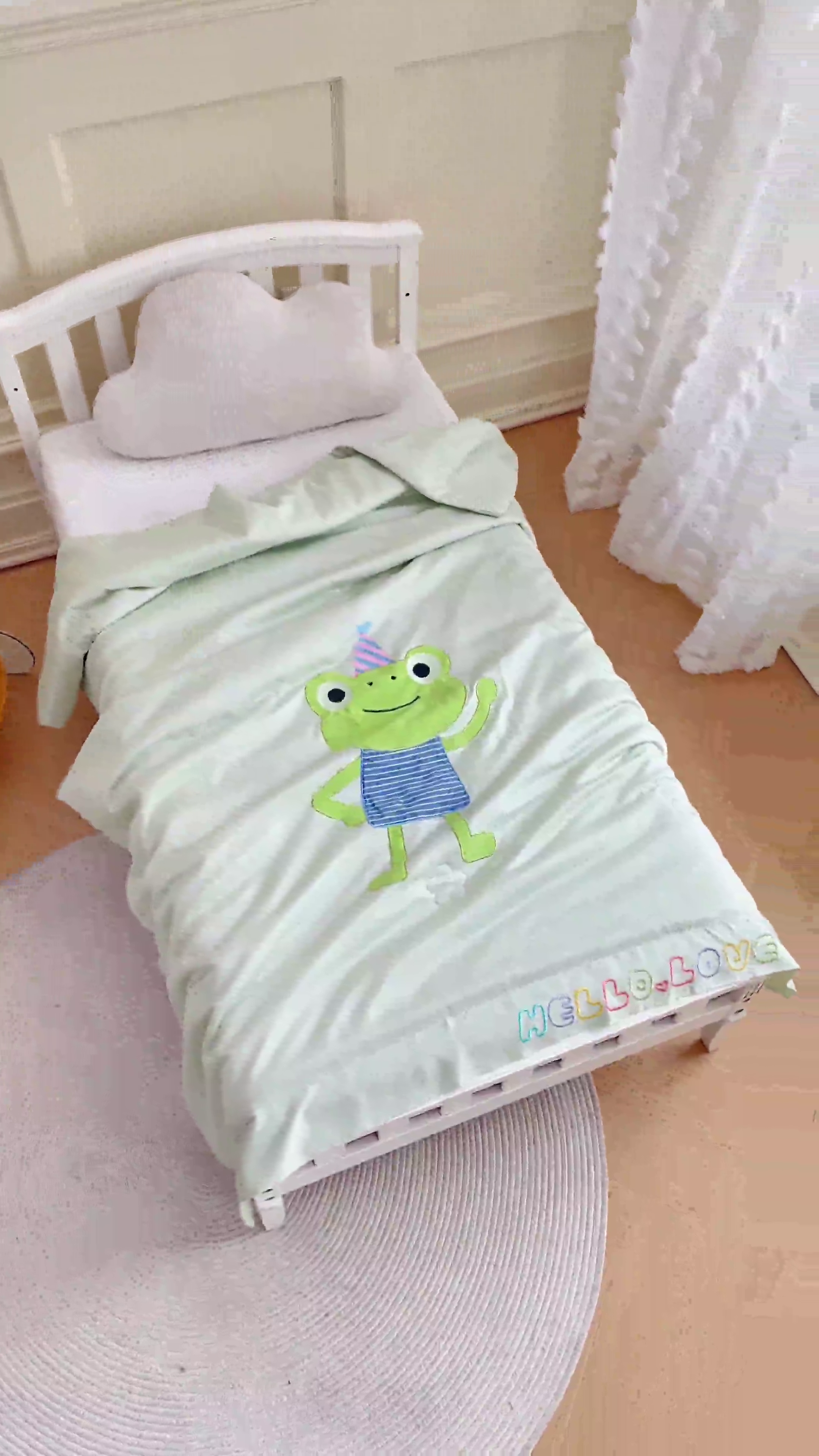 91家纺网 家纺一手货源 找家纺 喜多兔儿童家纺 2023年新款小欢喜莫代尔天丝空调被 绿色活力青蛙