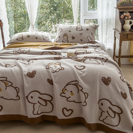 91家纺网 家纺一手货源 找家纺 总棠薇家纺2023全棉纱布四层编织盖毯床盖三件套纱布凉席毛巾被夏被