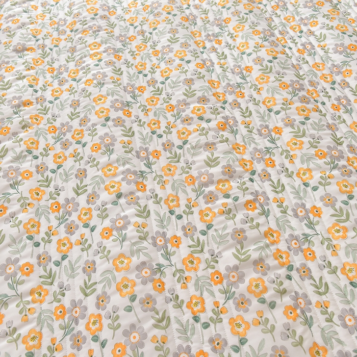 91家纺网 家纺一手货源 找家纺 圣楚  2024新款透气舒爽凉感丝夏被夏凉被空调被 碎花细语