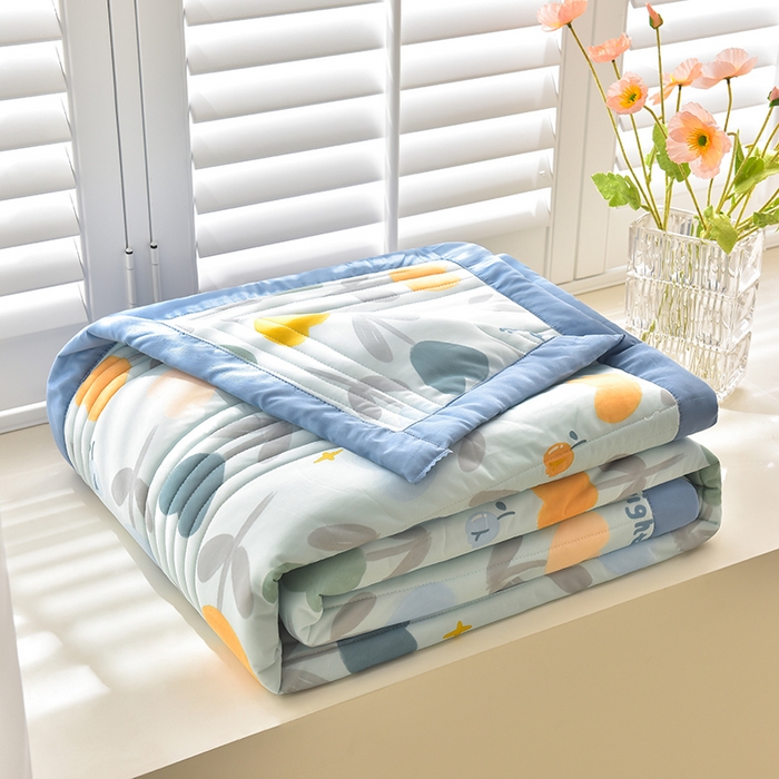 91家纺网 家纺一手货源 找家纺 圣楚  2024新款透气舒爽凉感丝夏被夏凉被空调被 迎面花香