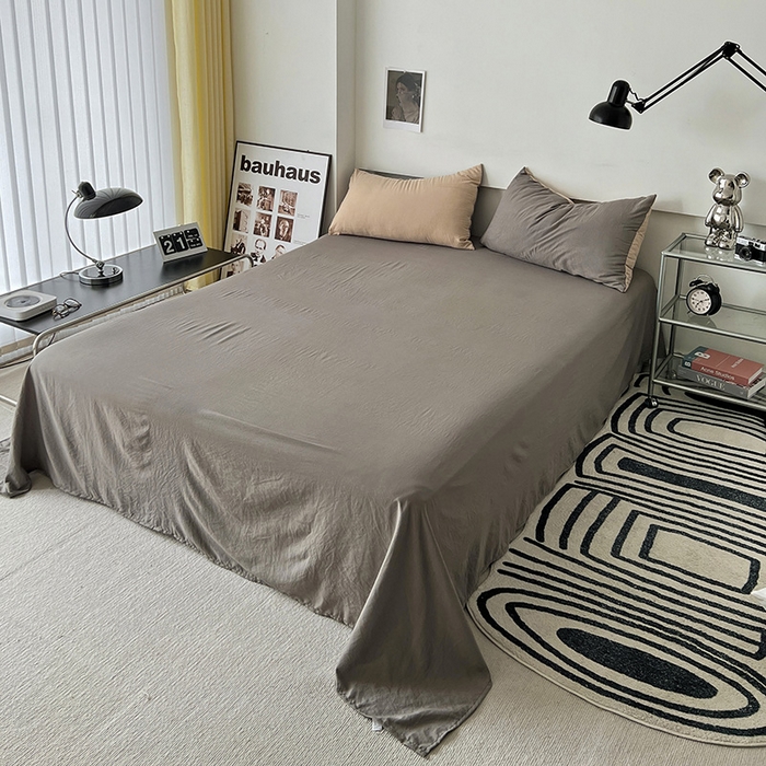 91家纺网 家纺一手货源 找家纺 优色良品家纺 2023新款博主风90克超柔水洗棉双拼四件套 中驼+浅灰