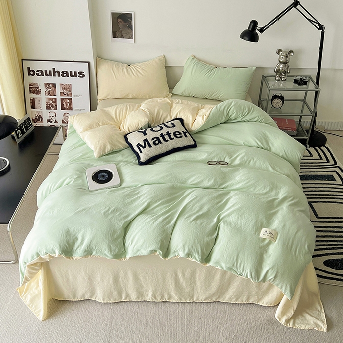 91家纺网 家纺一手货源 找家纺 优色良品家纺 2023新款博主风90克超柔水洗棉双拼四件套 藻绿+米黄