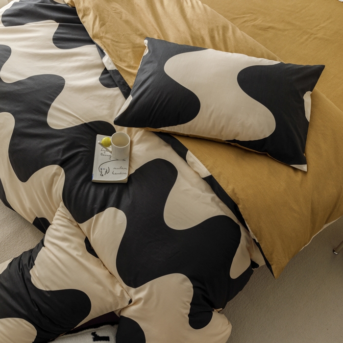 91家纺网 家纺一手货源 找家纺 畅畅 2023新款13372全棉印花四件套纯棉直播 黑色波纹