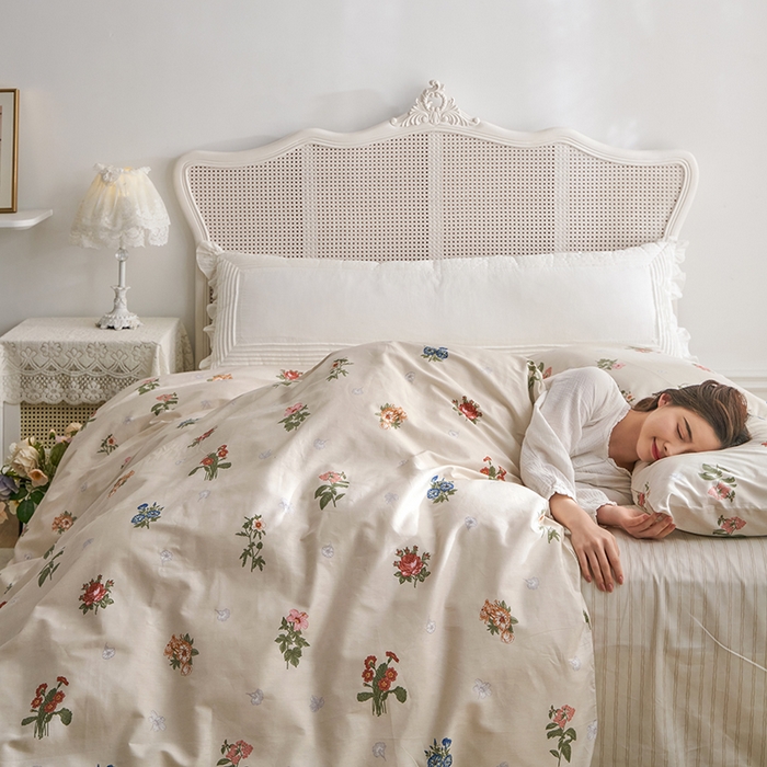 91家纺网 家纺一手货源 找家纺 畅畅 2023新款13372全棉印花四件套纯棉直播 野子