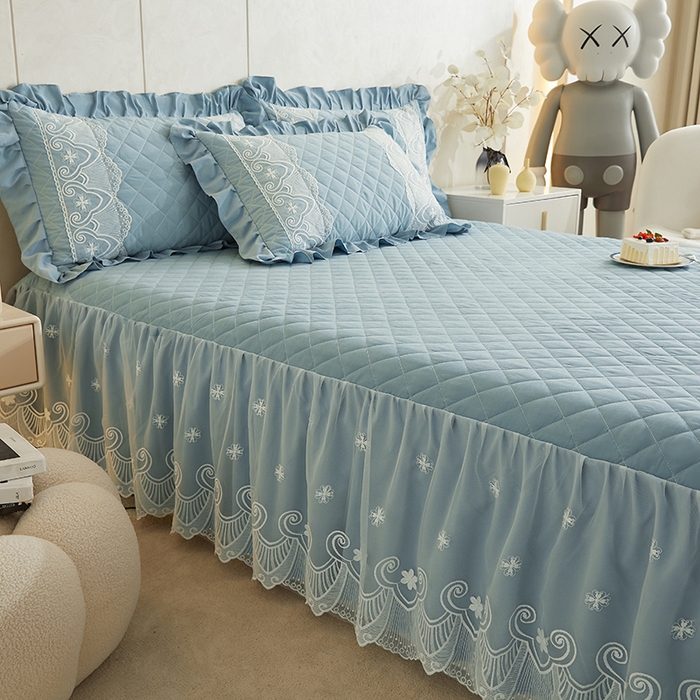 91家纺网 家纺一手货源 找家纺 网红馆 2025新款亲肤蕾丝床裙-梦想生活 海茵蓝