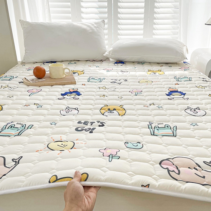 91家纺网 家纺一手货源 找家纺 富威堡2023新款A类棉花床垫床褥子床护垫夹棉防滑可机洗床盖床垫软席款 快乐家族