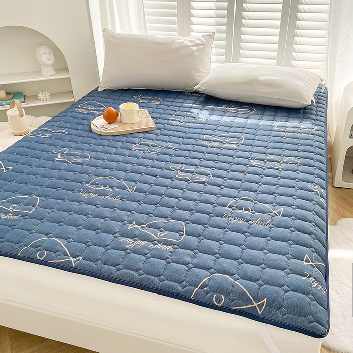 91家纺网 家纺一手货源 找家纺 富威堡2023新款A类棉花床垫床褥子床护垫夹棉防滑可机洗床盖床垫软席款 小鲸鱼