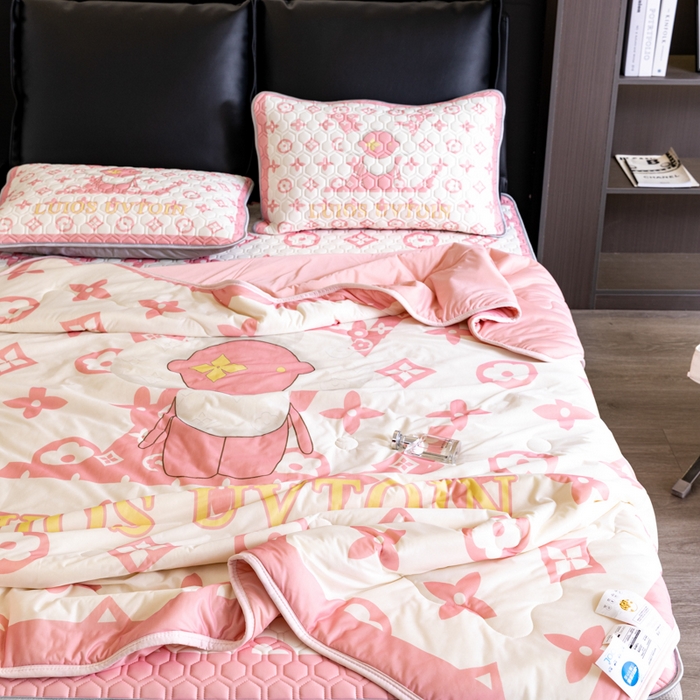 91家纺网 家纺一手货源 找家纺 摩卡 2024新品冰激凌大豆夏被 太阳花粉