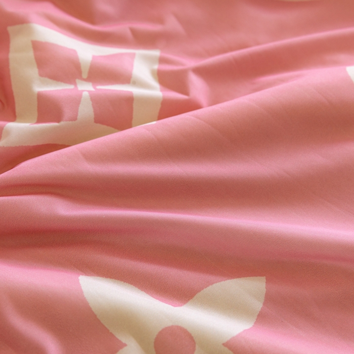 91家纺网 家纺一手货源 找家纺 摩卡 2024新品冰激凌大豆夏被 天使熊粉