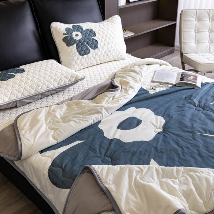 91家纺网 家纺一手货源 找家纺 摩卡 2024新品冰激凌大豆夏被 瑞丽