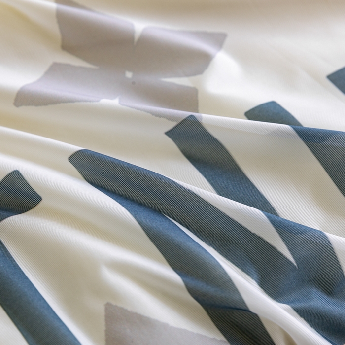 91家纺网 家纺一手货源 找家纺 摩卡 2024新品冰激凌大豆夏被 熊头白