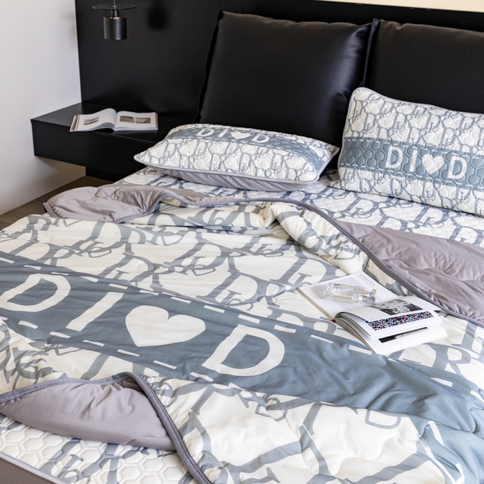 91家纺网 家纺一手货源 找家纺 摩卡 2024新品冰激凌大豆夏被 真我