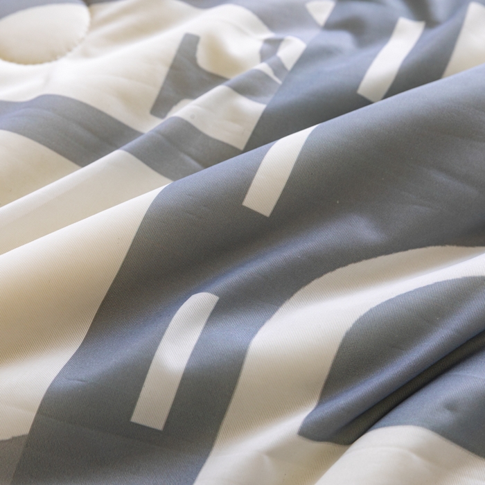 91家纺网 家纺一手货源 找家纺 摩卡 2024新品冰激凌大豆夏被 真我