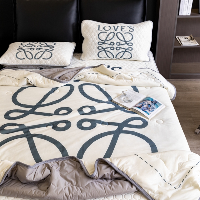 91家纺网 家纺一手货源 找家纺 摩卡 2024新品冰激凌大豆夏被 至爱