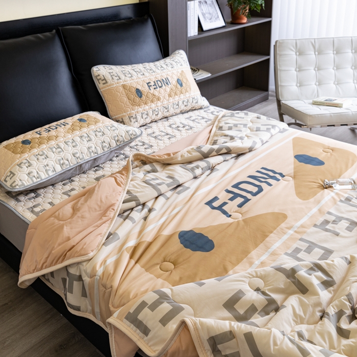 91家纺网 家纺一手货源 找家纺 摩卡 2024新品冰激凌大豆夏被 迷你