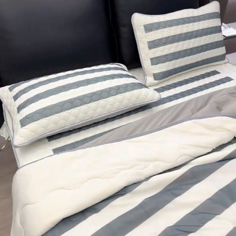 91家纺网 家纺一手货源 找家纺 摩卡 2024新品冰激凌大豆夏被 可可小姐