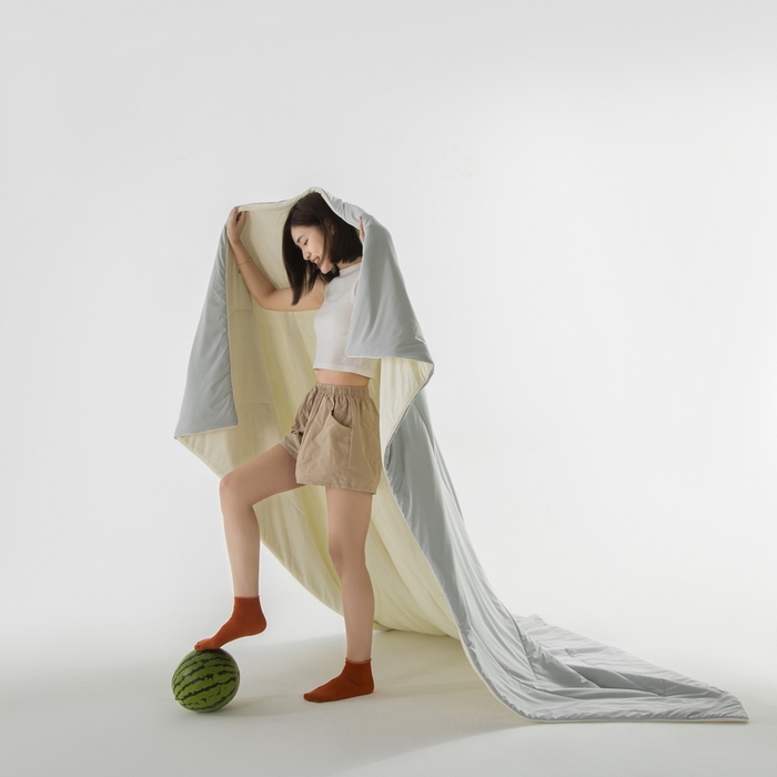 91家纺网 家纺一手货源 找家纺 佳居缘 2023新款A类冰川凉感瓜瓜被（锦氨） 高级灰