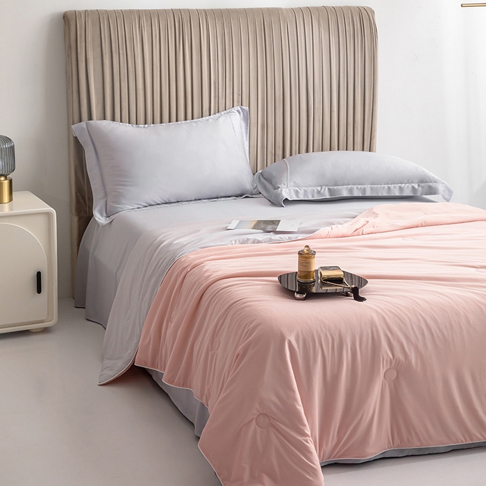 91家纺网 家纺一手货源 找家纺 佳居缘 2025新款A类冰感丝夏凉被 豆沙