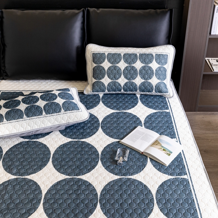 91家纺网 家纺一手货源 找家纺 摩卡 2024新品凉感丝床笠乳胶凉席三件套 圆舞曲