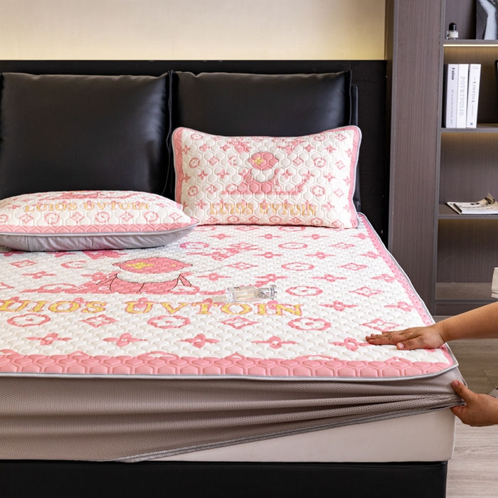 91家纺网 家纺一手货源 找家纺 摩卡 2024新品凉感丝床笠乳胶凉席三件套 太阳花粉