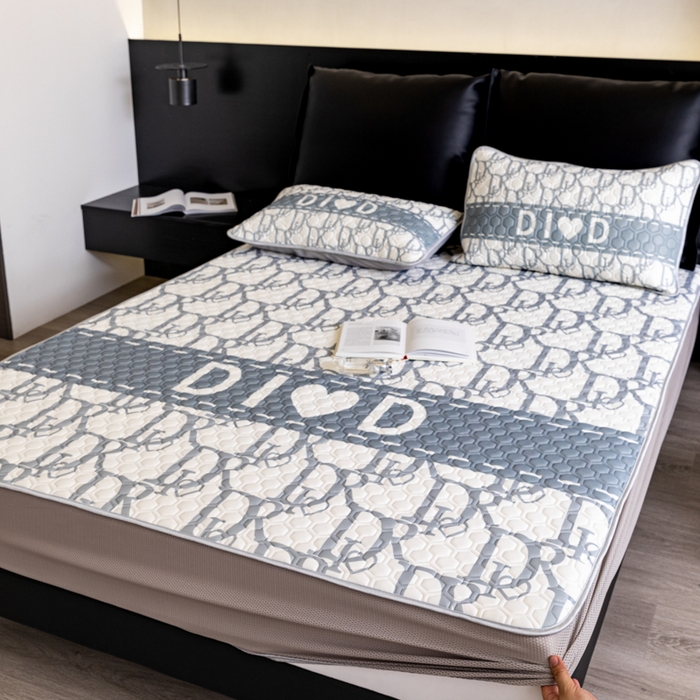 91家纺网 家纺一手货源 找家纺 摩卡 2024新品凉感丝床笠乳胶凉席三件套 真我