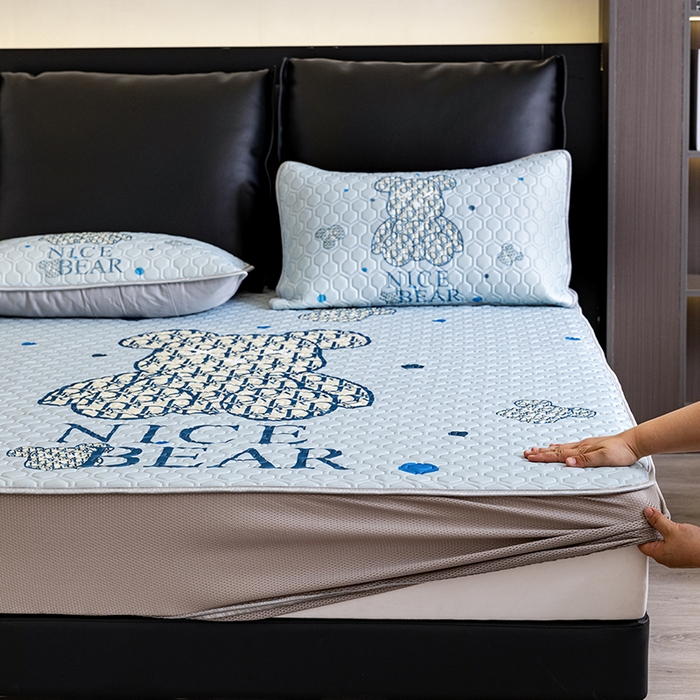 91家纺网 家纺一手货源 找家纺 摩卡 2024新品凉感丝床笠乳胶凉席三件套 萌迪