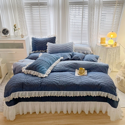 91家纺网 家纺一手货源 找家纺  2023新款全棉蕾丝刺绣床盖四件套（夹棉被套） 藏蓝