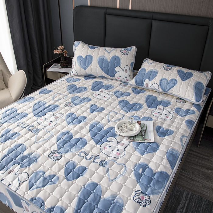 91家纺网 家纺一手货源 找家纺 暖季 2025新款印花磨毛夹棉床笠 心动小兔