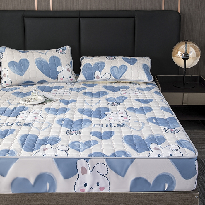 91家纺网 家纺一手货源 找家纺 暖季 2025新款印花磨毛夹棉床笠 心动小兔