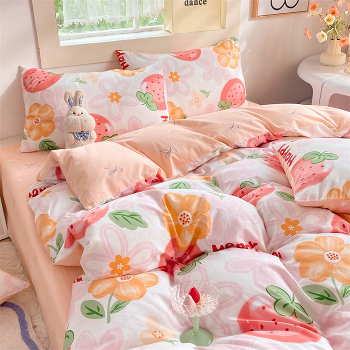 91家纺网 家纺一手货源 找家纺 多品家纺 2023新款13070全棉单被套暗线 草莓圣代