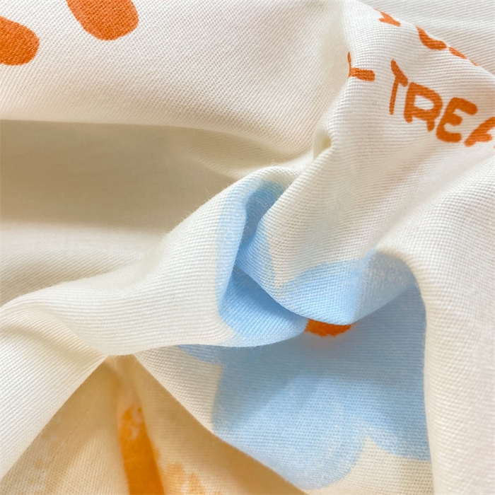 91家纺网 家纺一手货源 找家纺 多品家纺 2023新款13070全棉单被套暗线 梦幻花朵