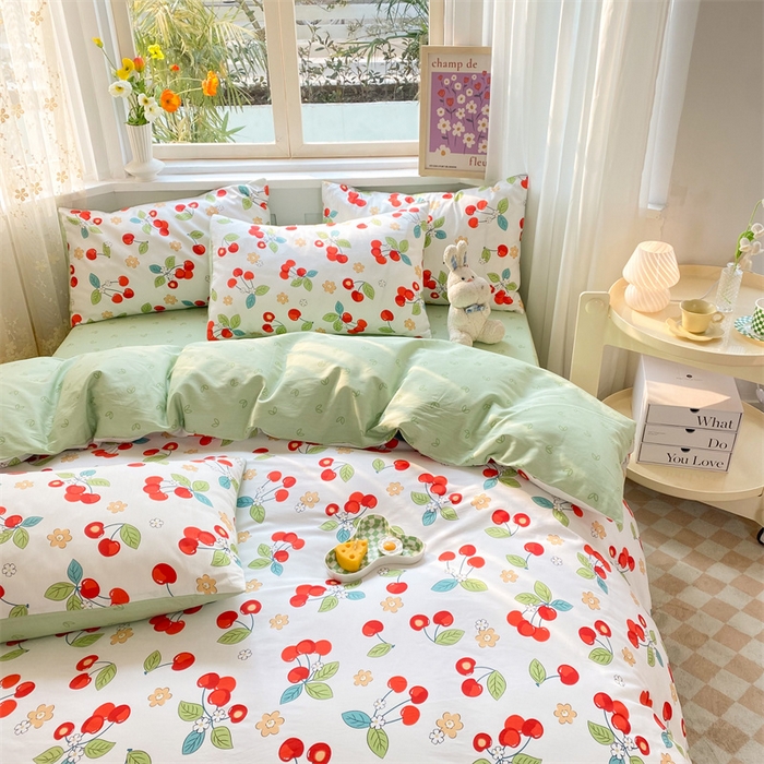 91家纺网 家纺一手货源 找家纺 多品家纺 2023新款13070全棉单被套暗线 樱桃乐园