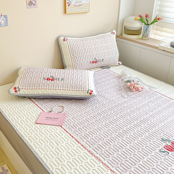 91家纺网 家纺一手货源 找家纺 慕澄家纺 2023新款大版床笠款乳胶凉席 床笠款-樱桃物语