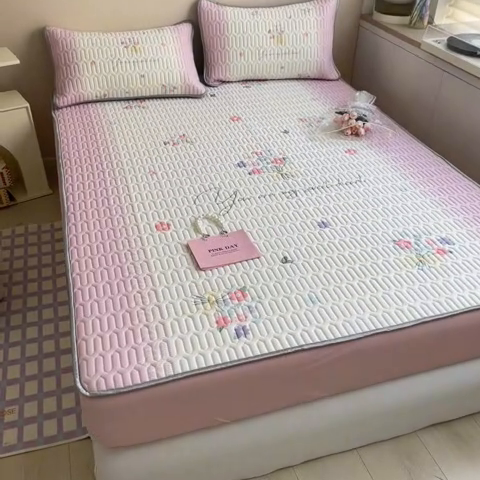 91家纺网 家纺一手货源 找家纺 慕澄家纺 2023新款大版床笠款乳胶凉席 床笠款-粉色心情