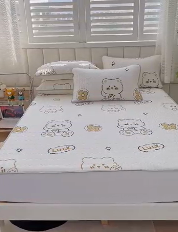 91家纺网 家纺一手货源 找家纺 凡客 2023新款乳胶凉席床笠款 熊熊有责