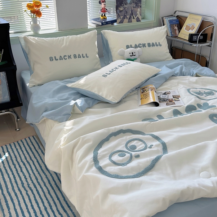 91家纺网 家纺一手货源 找家纺 眠帛 2024新款A类水洗棉毛巾绣夏被四件套—精灵系列 精灵繁星蓝