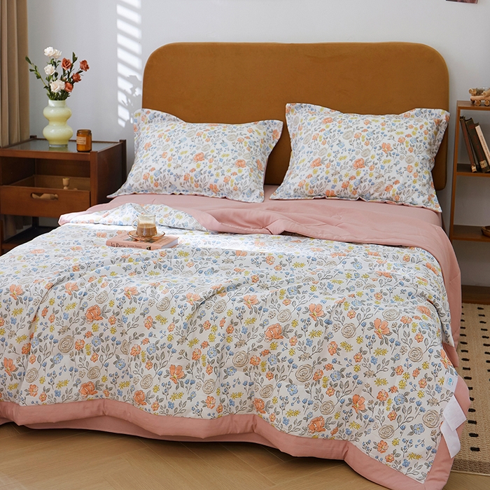 91家纺网 家纺一手货源 找家纺 33 新款A类水洗棉麻双层纱印花大豆被夏被四件套风格二 花花世界