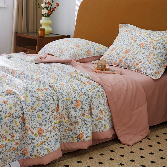 91家纺网 家纺一手货源 找家纺 33 新款A类水洗棉麻双层纱印花大豆被夏被四件套风格二 花花世界