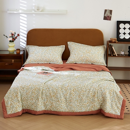 91家纺网 家纺一手货源 找家纺 33家纺 2023新款A类水洗棉麻双层纱印花大豆被夏被四件套风格二 一路大麦