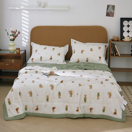 91家纺网 家纺一手货源 找家纺 总33家纺 2024新款A类水洗棉麻双层纱印花大豆被夏被四件套风格二