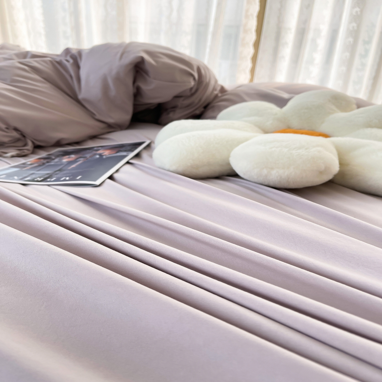 91家纺网 家纺一手货源 找家纺 简爱 2025新款水洗棉雪纺双层花边四件套 高级灰