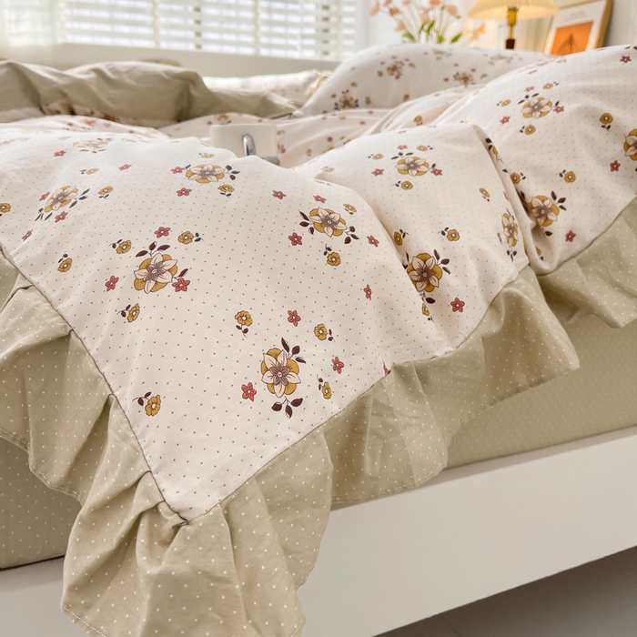 91家纺网 家纺一手货源 找家纺 简爱 2025新款13372韩版纯棉花边四件套 点点心语