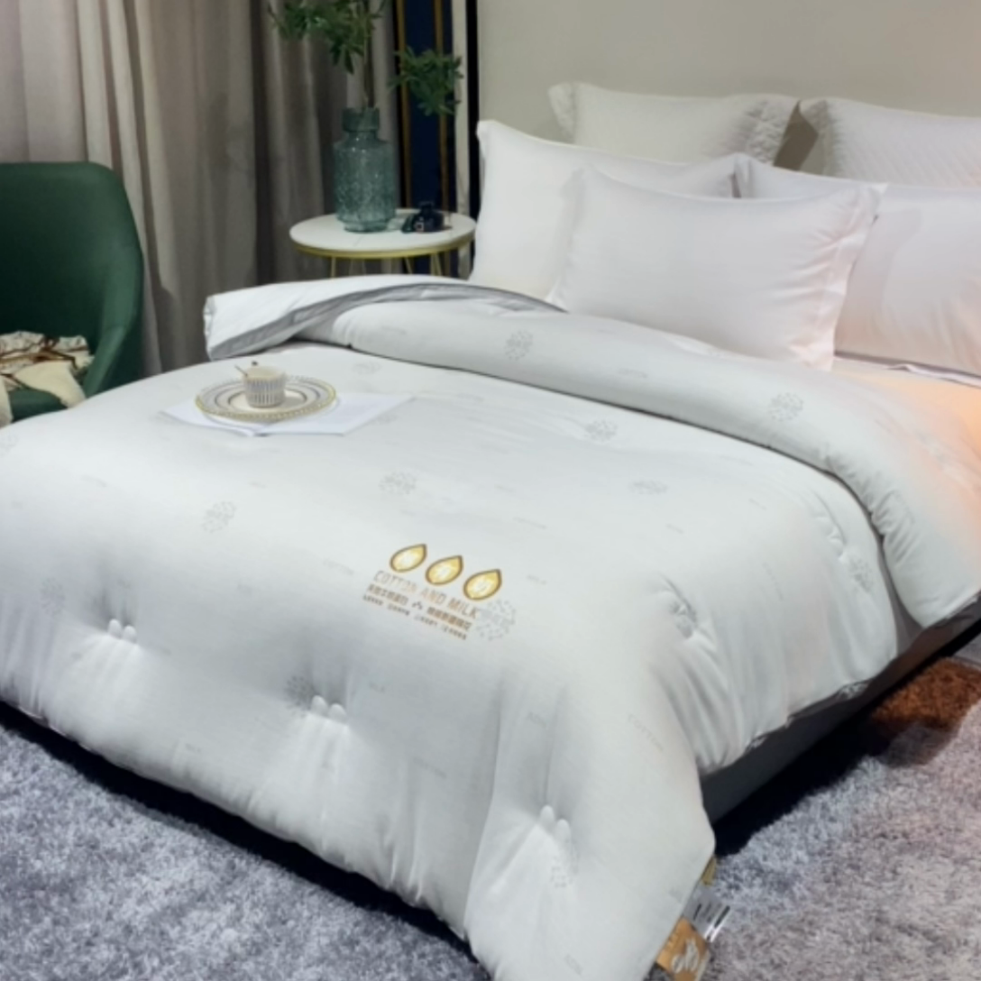 91家纺网 家纺一手货源 找家纺 33家纺 2023新款-A类棉有奶印花春秋被冬被被子被芯 幻影灰