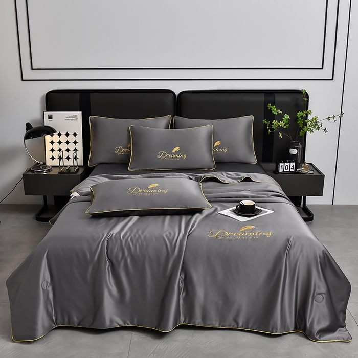 91家纺网 家纺一手货源 找家纺 简爱 2025新款水洗真丝刺绣夏被四件套（跑量款） 直播 梦羽-高级灰