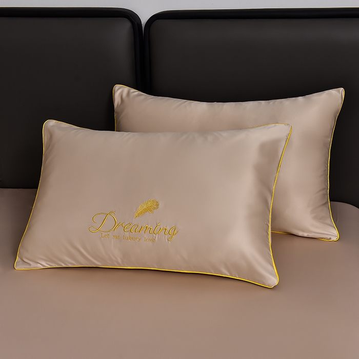 91家纺网 家纺一手货源 找家纺 简爱 2025新款水洗真丝刺绣夏被四件套（跑量款） 直播 梦羽-香槟金