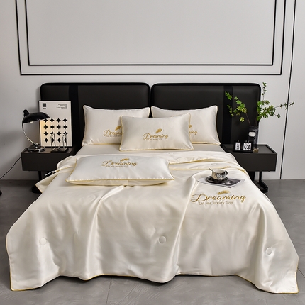 91家纺网 家纺一手货源 找家纺 （总）简爱 2025新款水洗真丝刺绣夏被四件套（跑量款） 直播