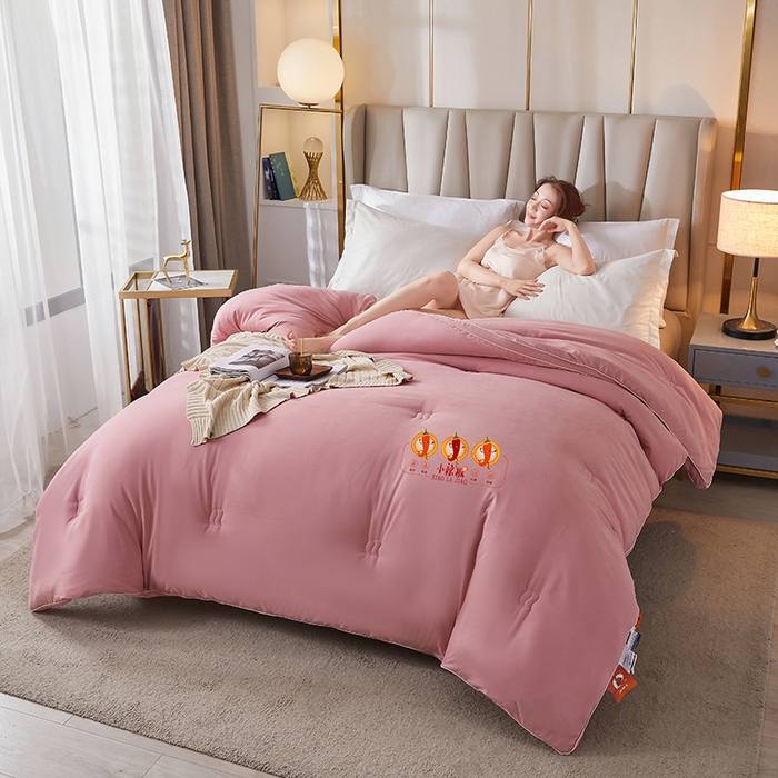 91家纺网 家纺一手货源 找家纺 33家纺 2023新款A类小辣椒蜜桃暖绒春秋被冬被速暖被子被芯 香叶红