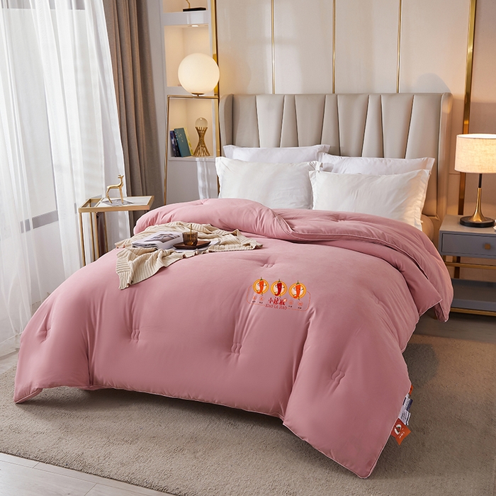 91家纺网 家纺一手货源 找家纺 33家纺 2023新款A类小辣椒蜜桃暖绒春秋被冬被速暖被子被芯 香叶红